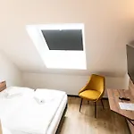 Sekra Stadthotel