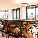 Sekra Stadthotel מלון