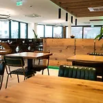 Sekra Stadthotel מלון היידנהיים אן דר ברנץ