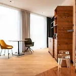 Sekra Stadthotel מלון