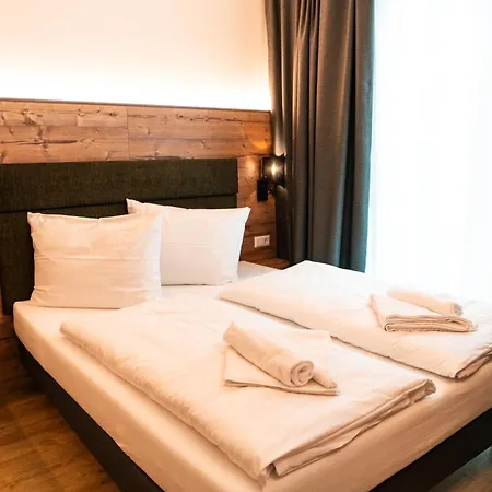 Sekra Stadthotel *
