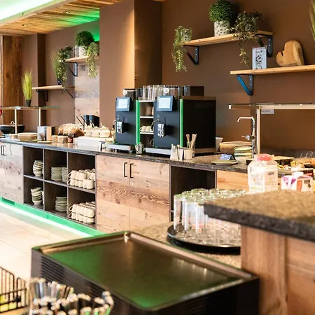 Sekra Stadthotel 호텔 *