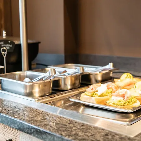 Sekra Stadthotel 호텔 하이덴하임안데어브렌츠