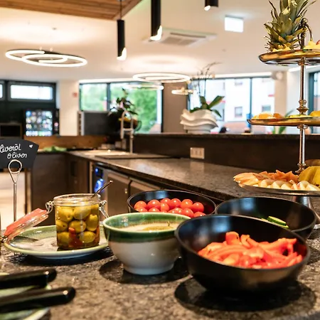 Sekra Stadthotel * 하이덴하임안데어브렌츠