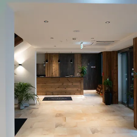 Sekra Stadthotel * 하이덴하임안데어브렌츠