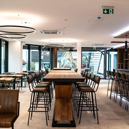 Sekra Stadthotel 하이덴하임안데어브렌츠