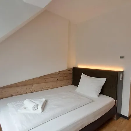 Hotel Sekra Stadthotel *