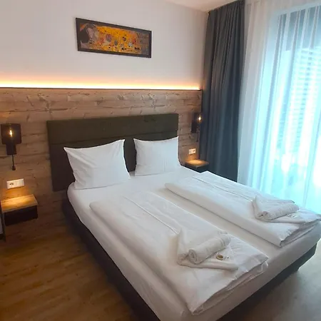 Sekra Stadthotel *