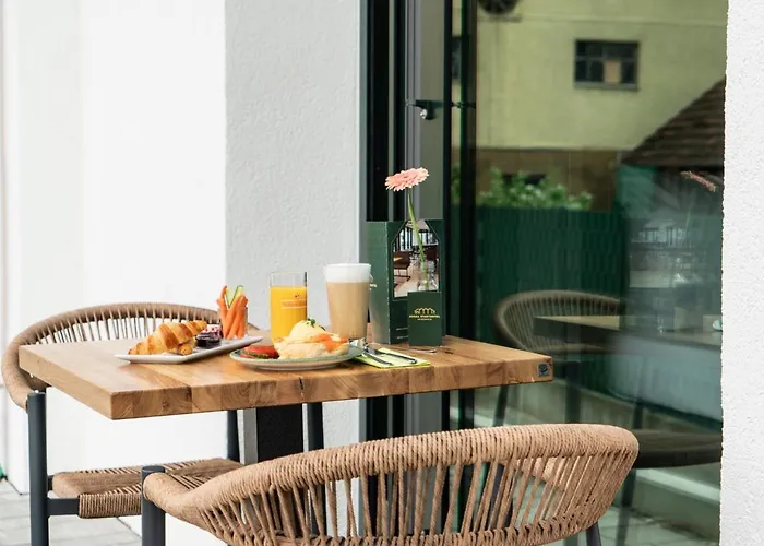 Sekra Stadthotel Hotel