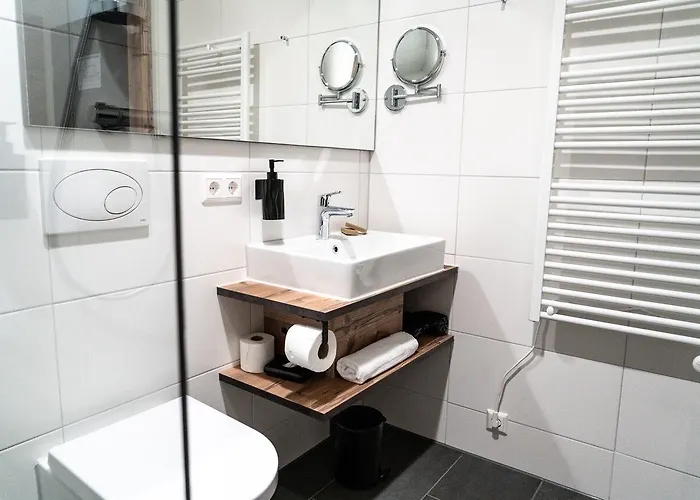 Sekra Stadthotel Hotel *